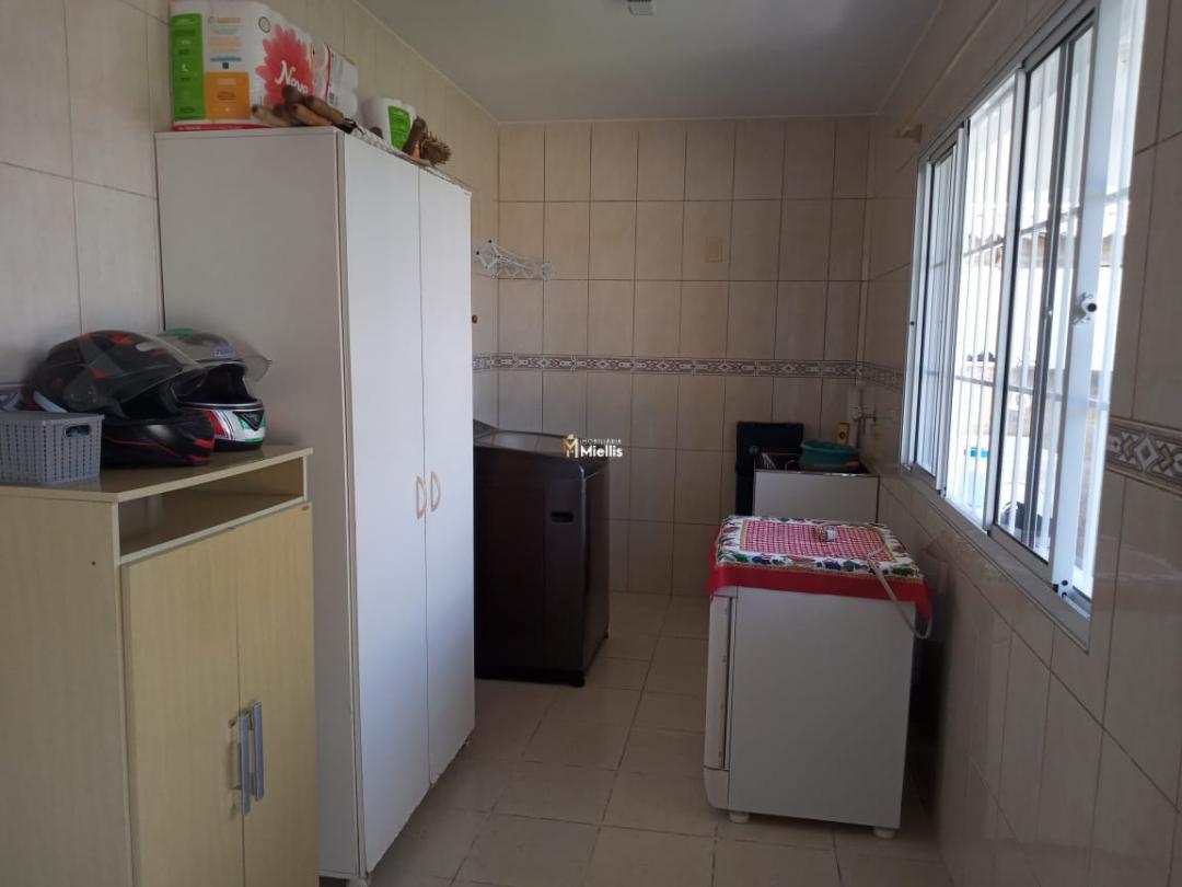 Casa à venda com 2 quartos, 20m² - Foto 4