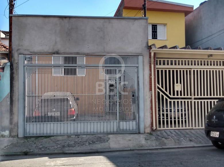 Casa à venda com 3 quartos, 150m² - Foto 1