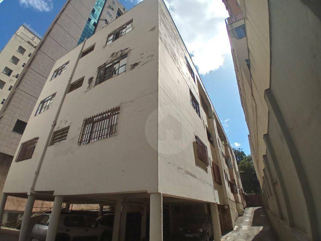 Apartamento à venda com 3 quartos, 140m² - Foto 30