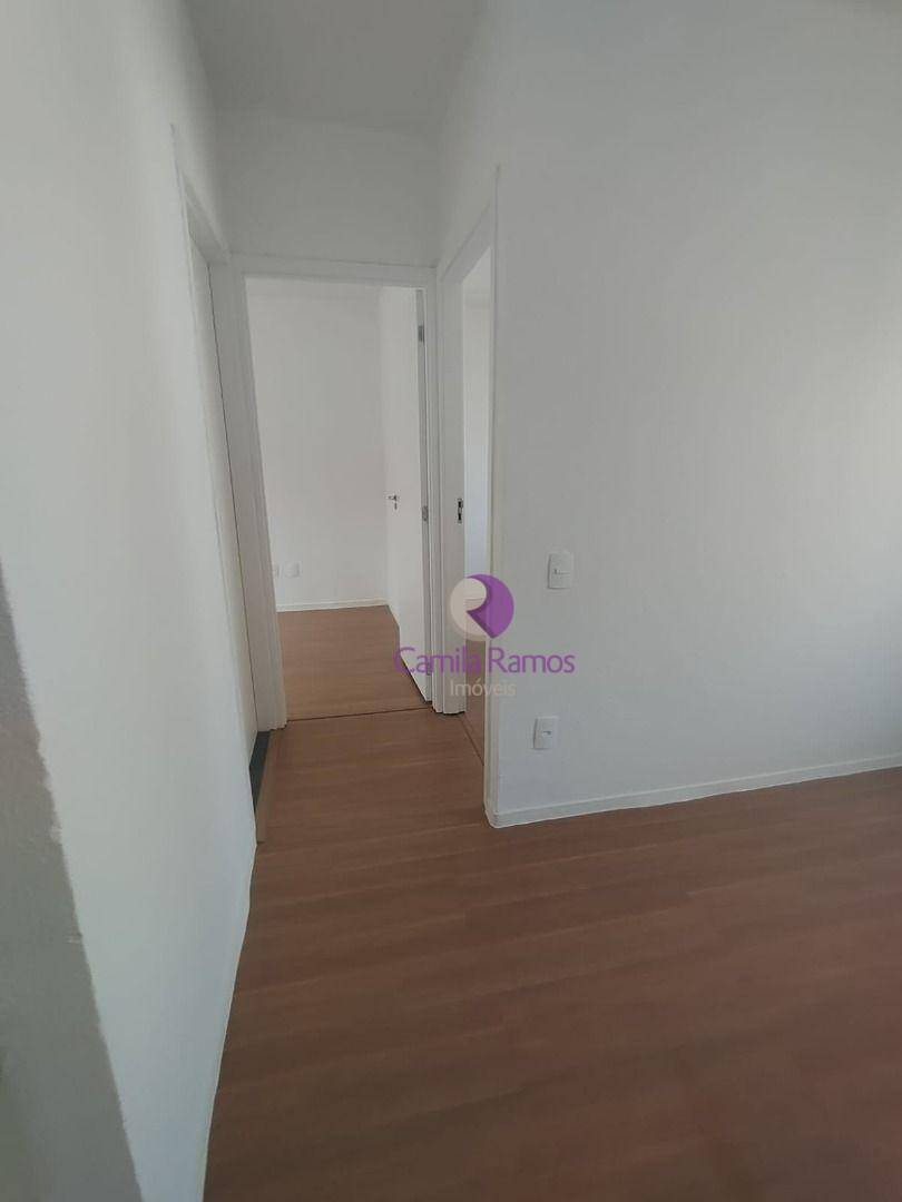 Apartamento para alugar com 2 quartos, 42m² - Foto 2