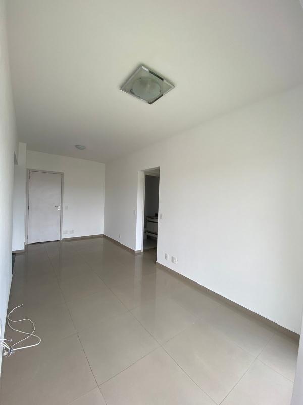 Apartamento à venda com 2 quartos, 48m² - Foto 2