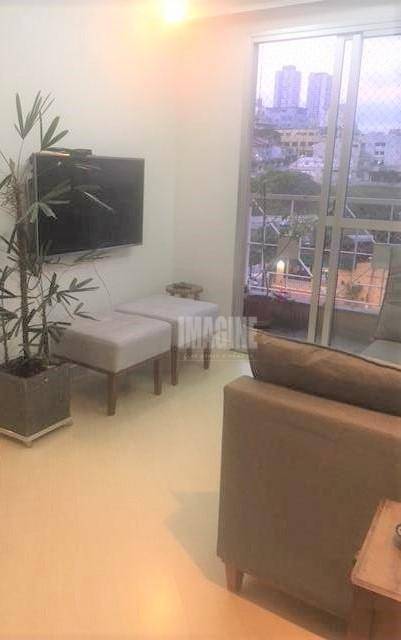 Apartamento à venda com 2 quartos, 65m² - Foto 1