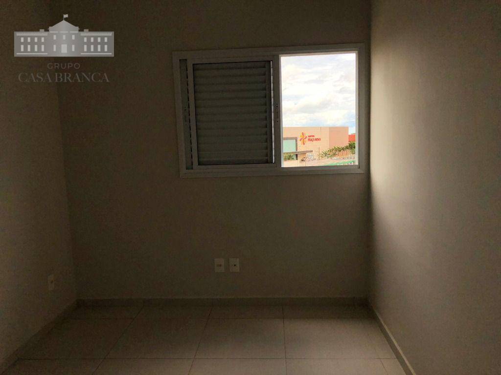 Apartamento à venda e aluguel com 3 quartos, 110m² - Foto 11