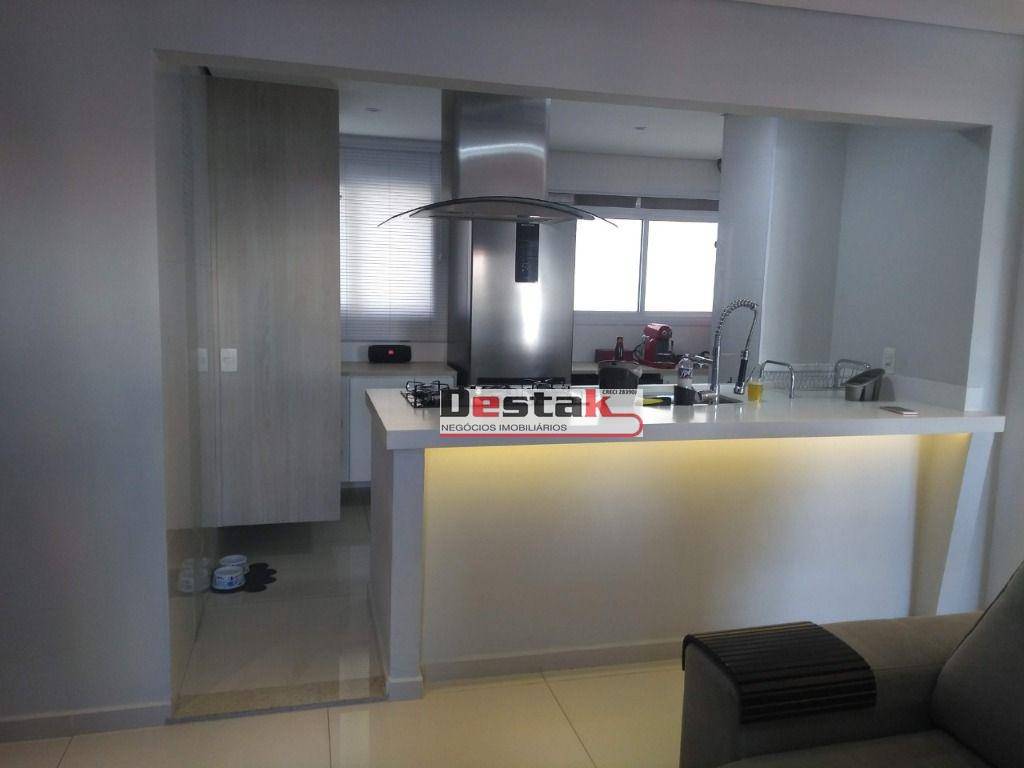 Apartamento para alugar com 3 quartos, 123m² - Foto 12