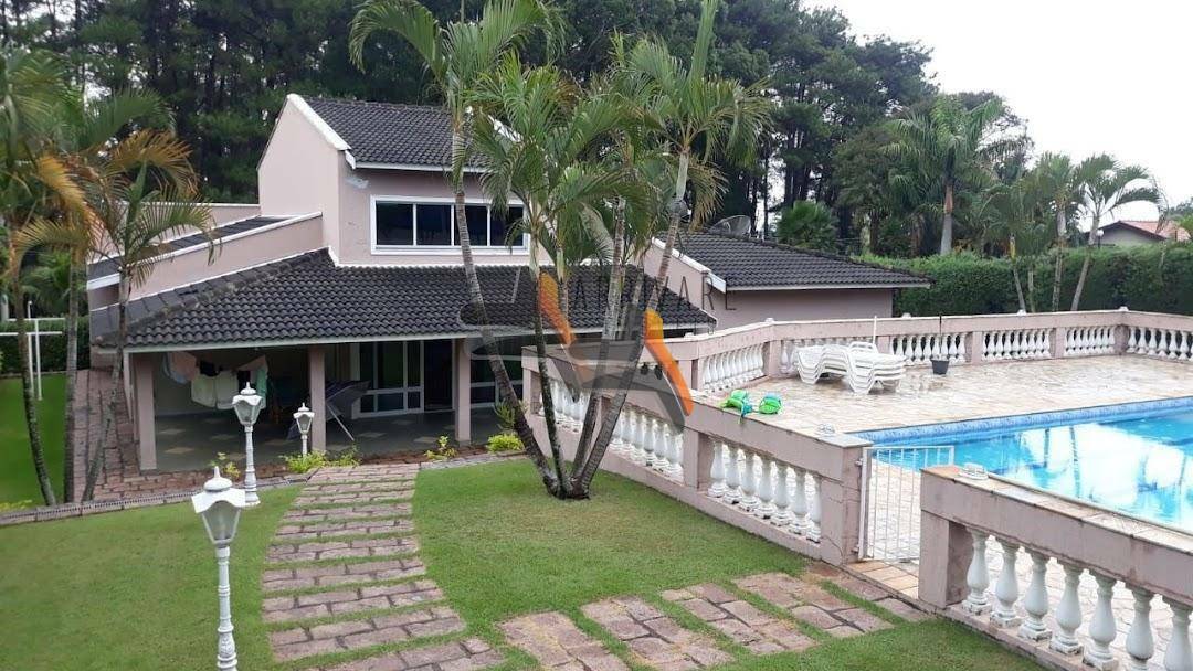 Casa de Condomínio à venda com 4 quartos, 550m² - Foto 2