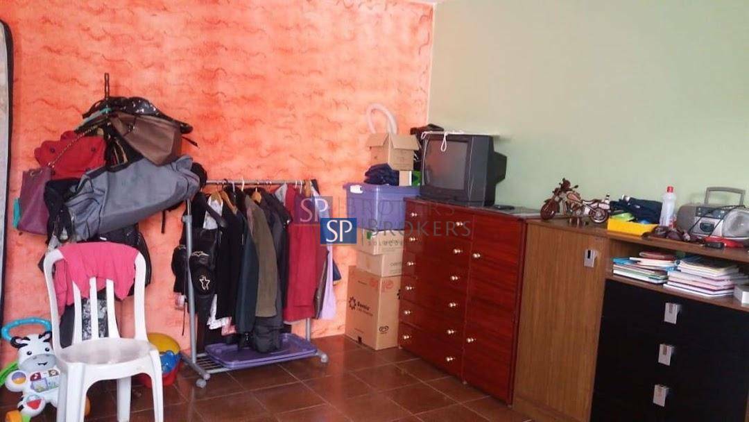 Casa à venda com 3 quartos, 200m² - Foto 11