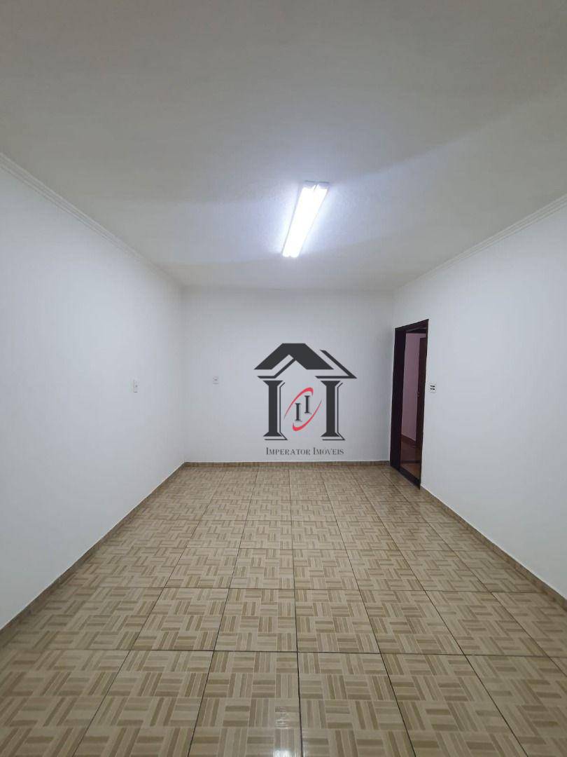 Casa para alugar com 2 quartos, 150m² - Foto 17