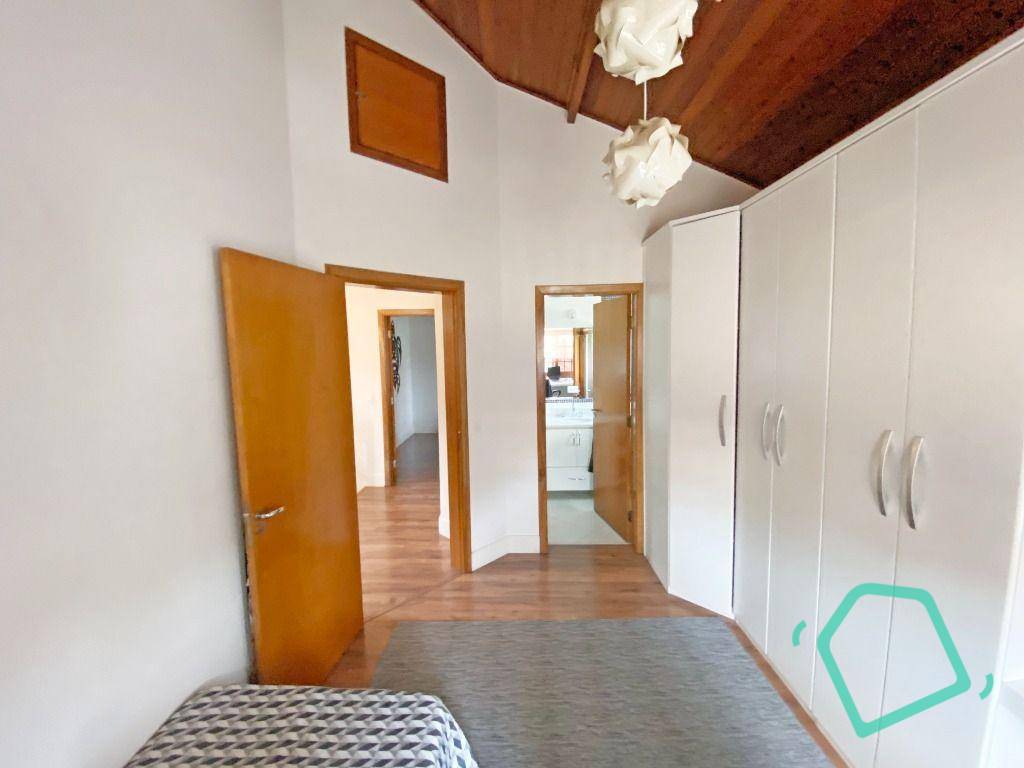 Casa de Condomínio à venda com 4 quartos, 288m² - Foto 22