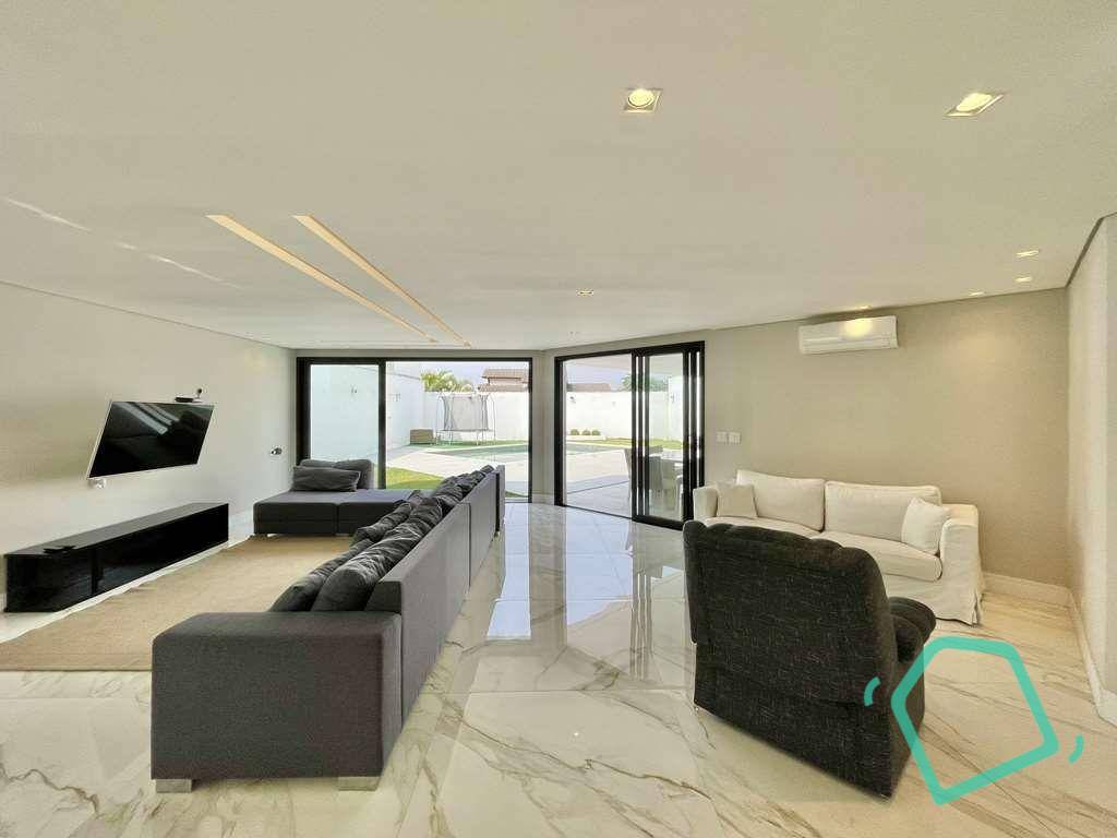 Casa de Condomínio à venda com 6 quartos, 578m² - Foto 10