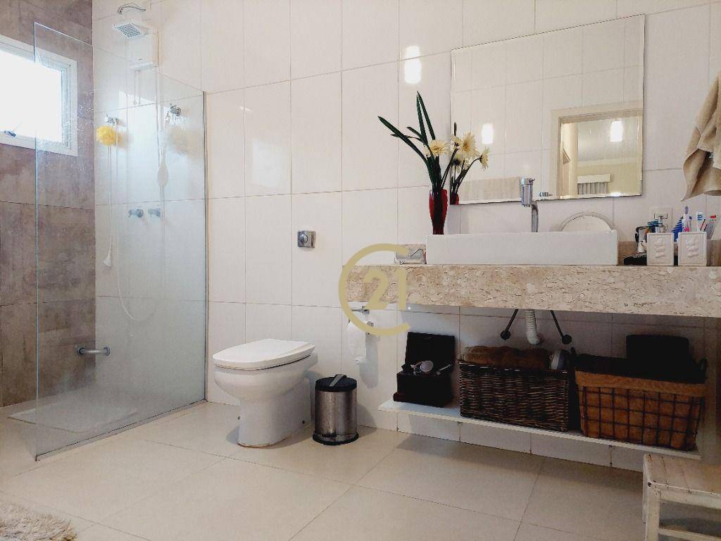 Casa de Condomínio à venda com 3 quartos, 260m² - Foto 14
