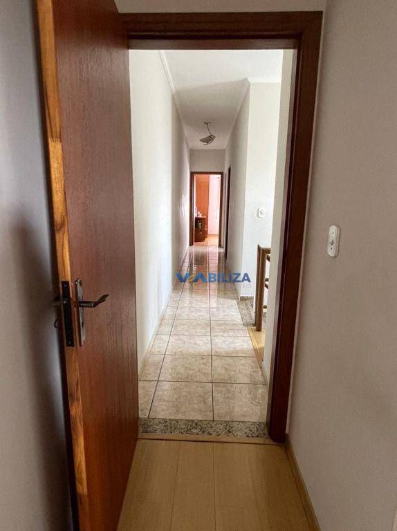 Sobrado à venda com 3 quartos, 230m² - Foto 11