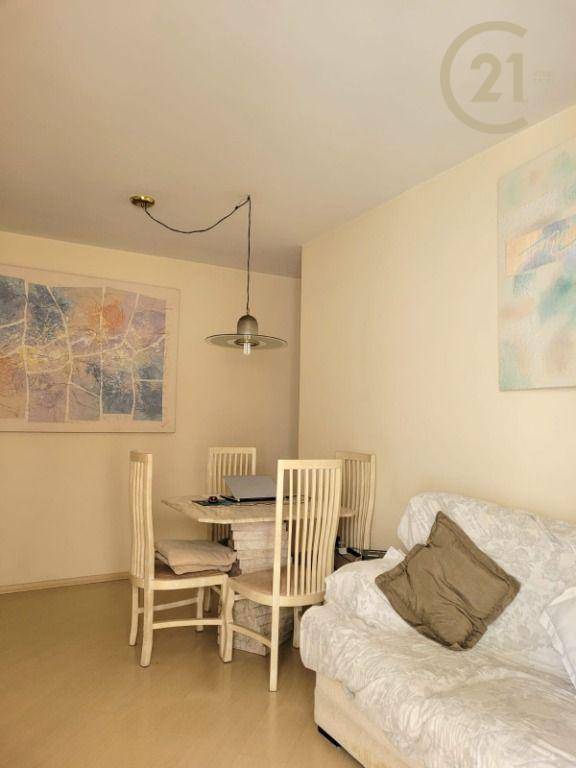 Apartamento à venda com 2 quartos, 51m² - Foto 4