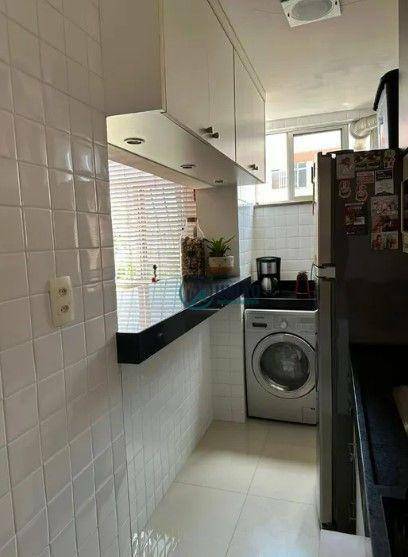 Apartamento à venda com 2 quartos, 60m² - Foto 9