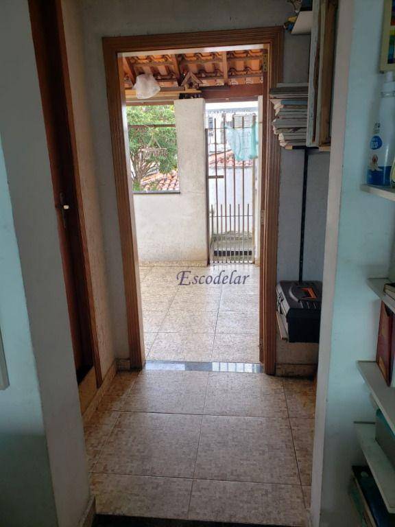 Sobrado à venda com 3 quartos, 180m² - Foto 11