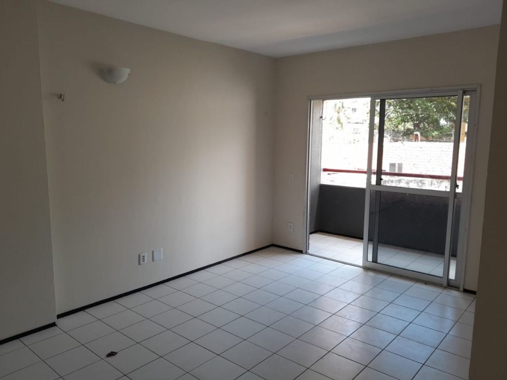 Apartamento para alugar com 3 quartos, 95m² - Foto 14