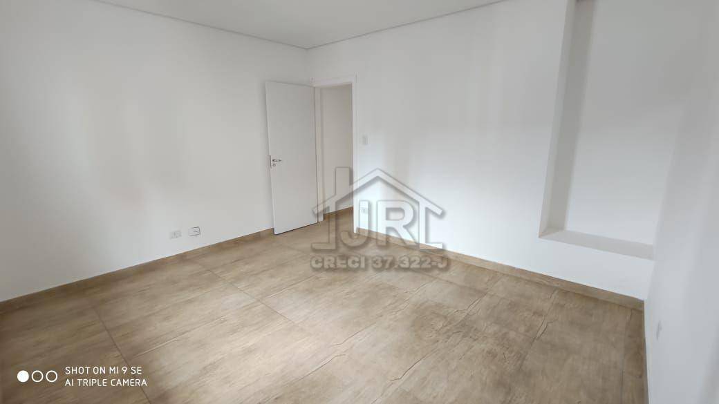 Sobrado para alugar com 2 quartos, 180m² - Foto 11