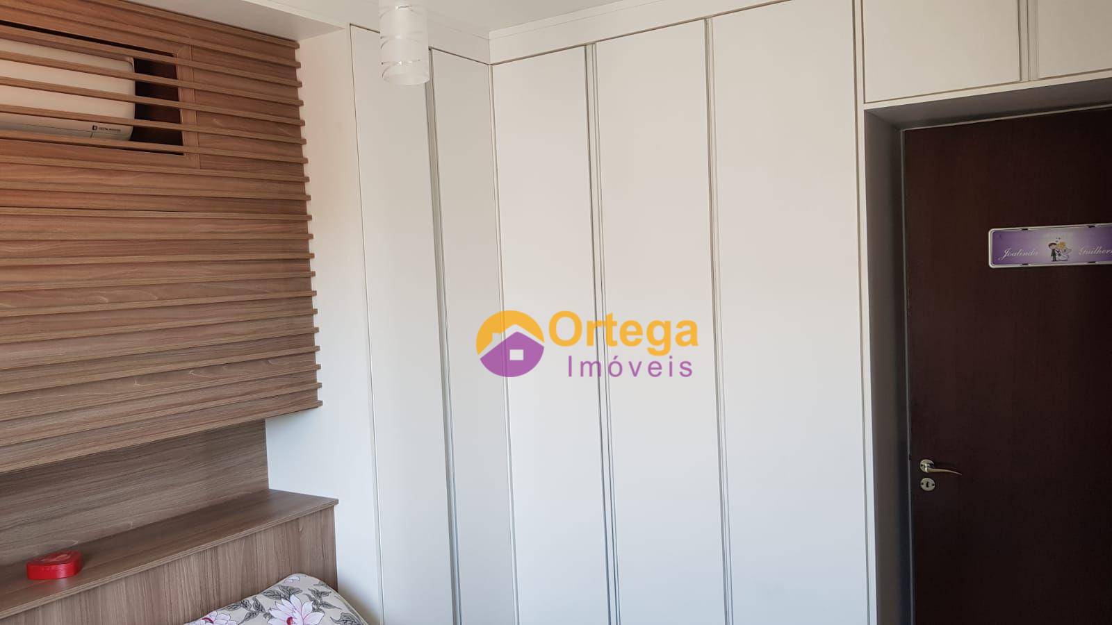 Apartamento à venda com 2 quartos, 52m² - Foto 11