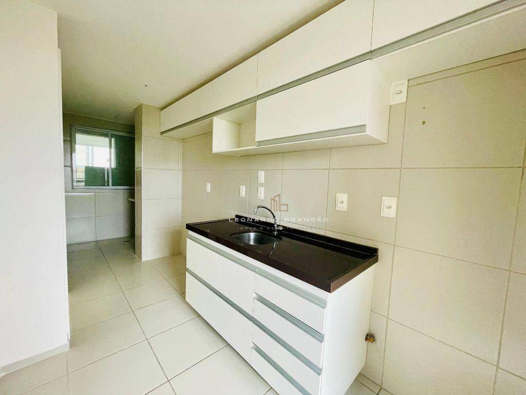 Apartamento à venda com 3 quartos, 91m² - Foto 11