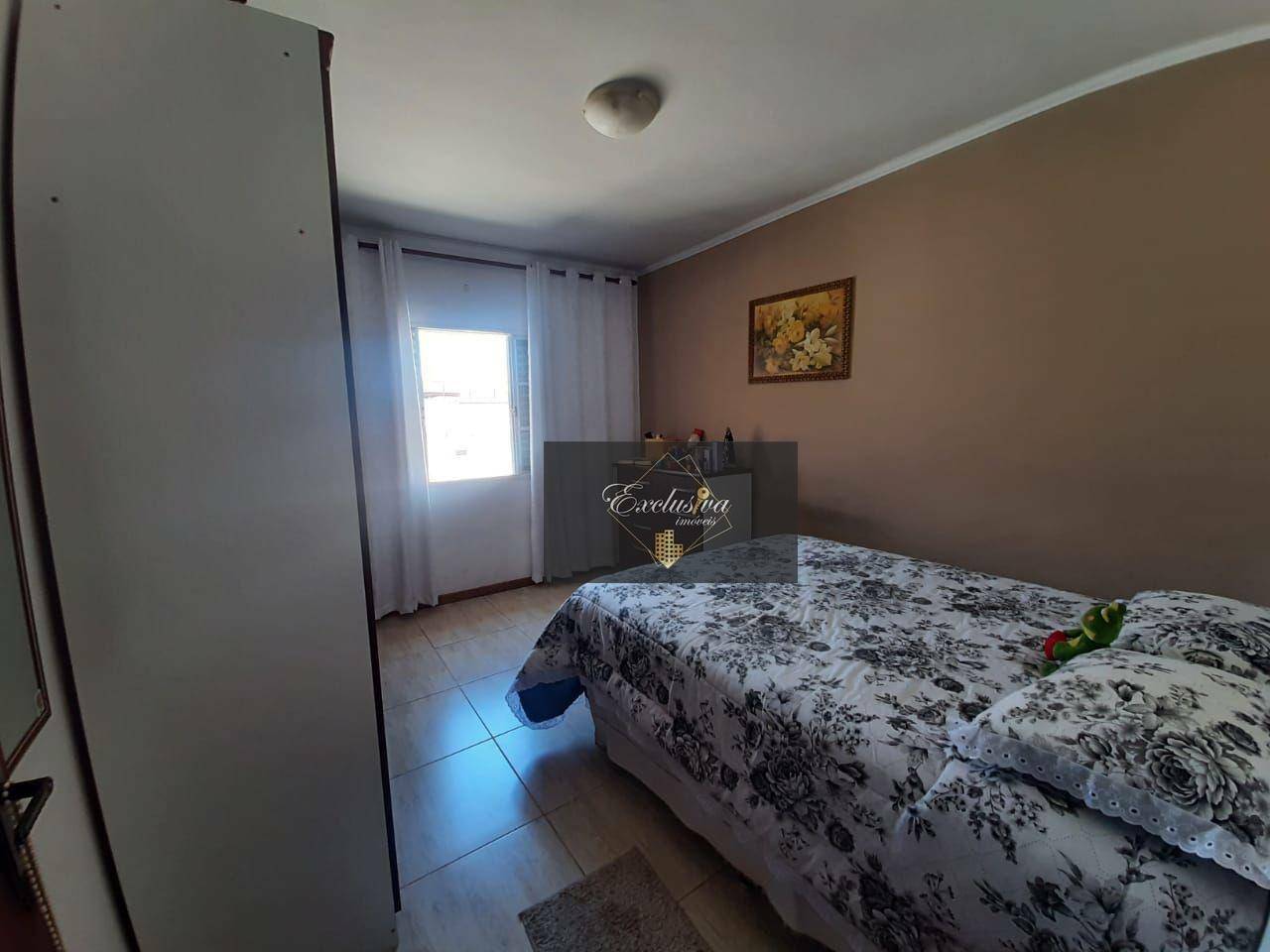 Casa à venda com 2 quartos, 69m² - Foto 3