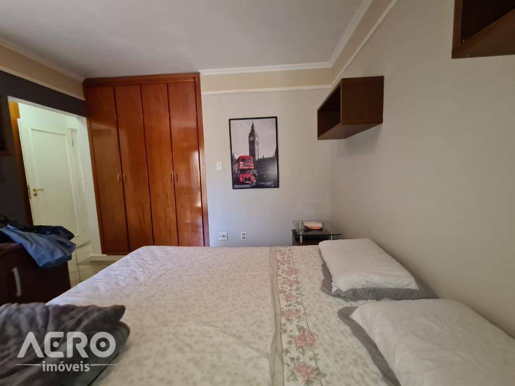 Casa de Condomínio à venda com 3 quartos, 320m² - Foto 22