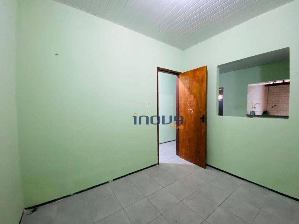 Casa para alugar com 2 quartos, 80m² - Foto 9