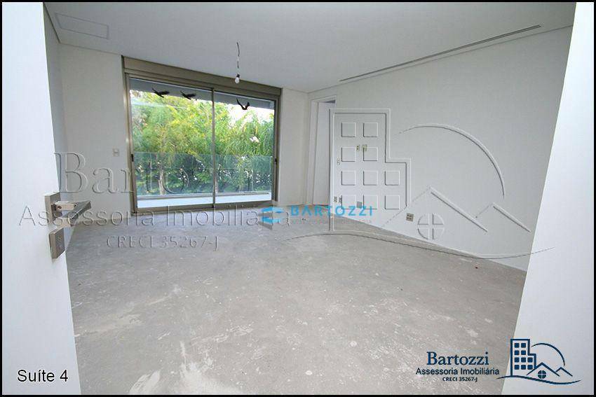 Sobrado à venda com 6 quartos, 950m² - Foto 52