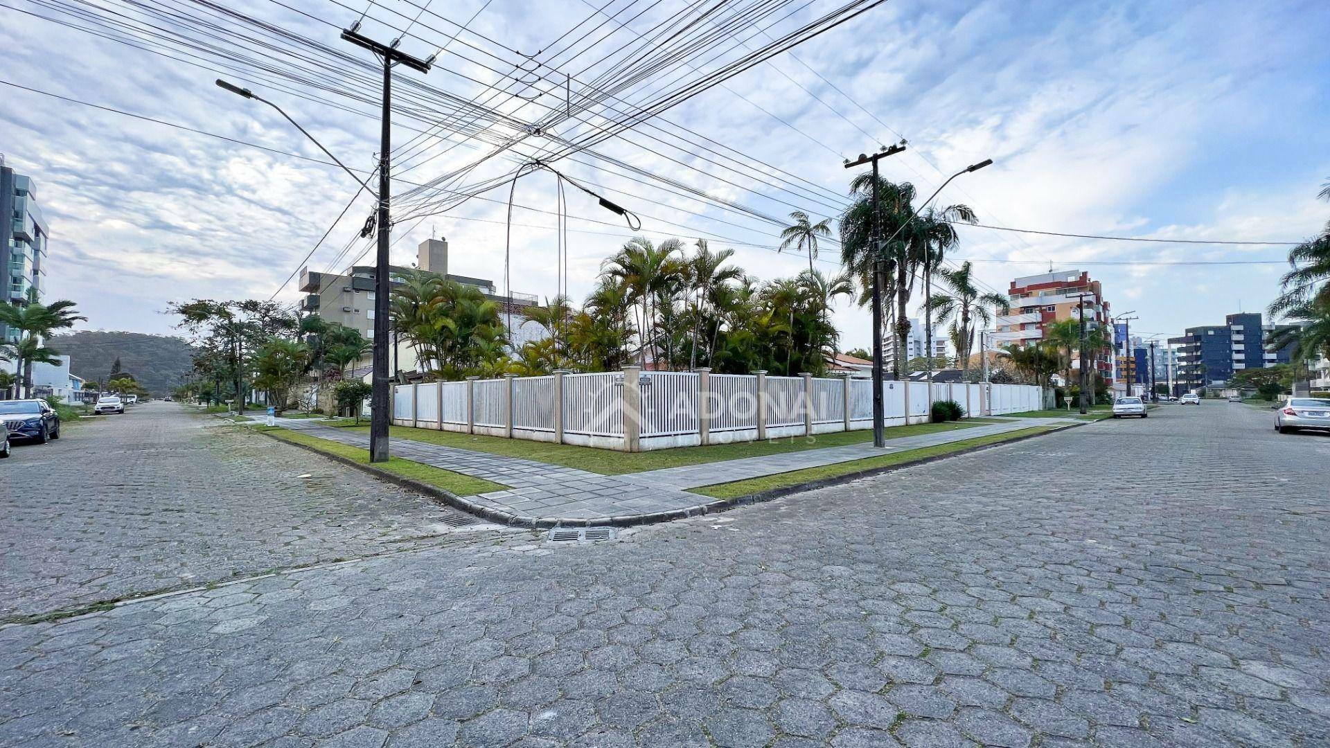 Casa à venda com 5 quartos, 400m² - Foto 39