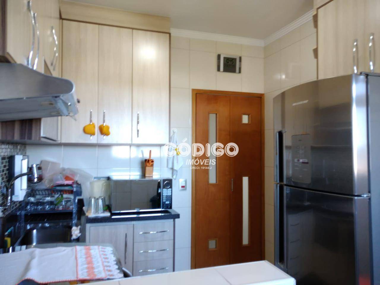 Apartamento à venda com 2 quartos, 57m² - Foto 11