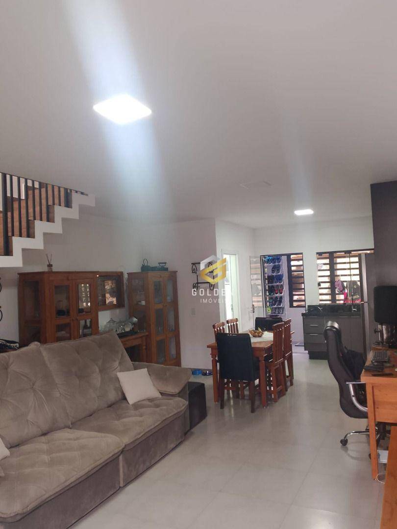 Sobrado à venda com 2 quartos, 88m² - Foto 3