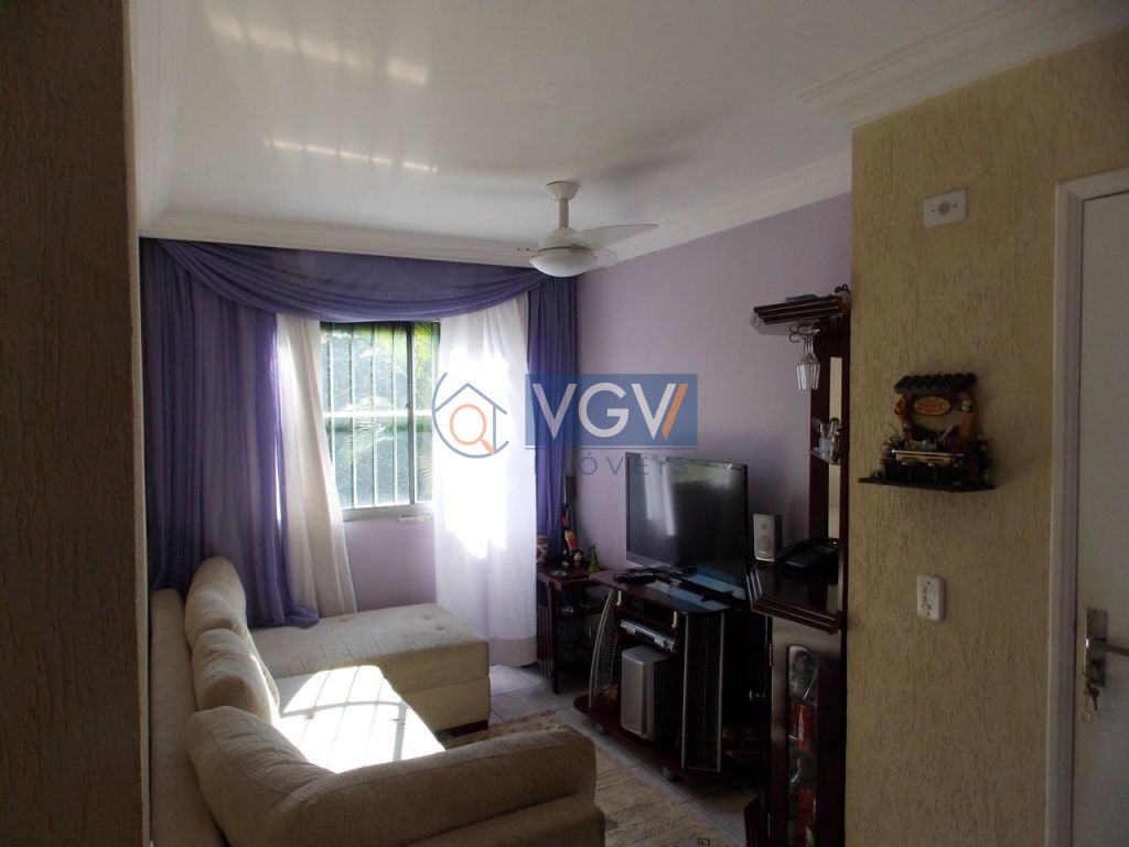 Apartamento à venda com 2 quartos, 42m² - Foto 1