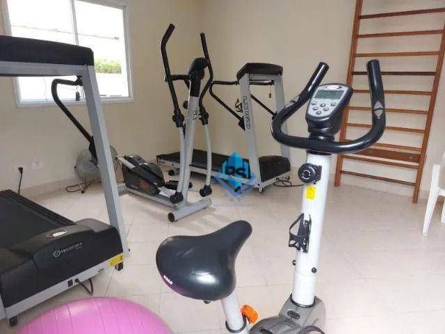 Apartamento à venda com 2 quartos, 70m² - Foto 15