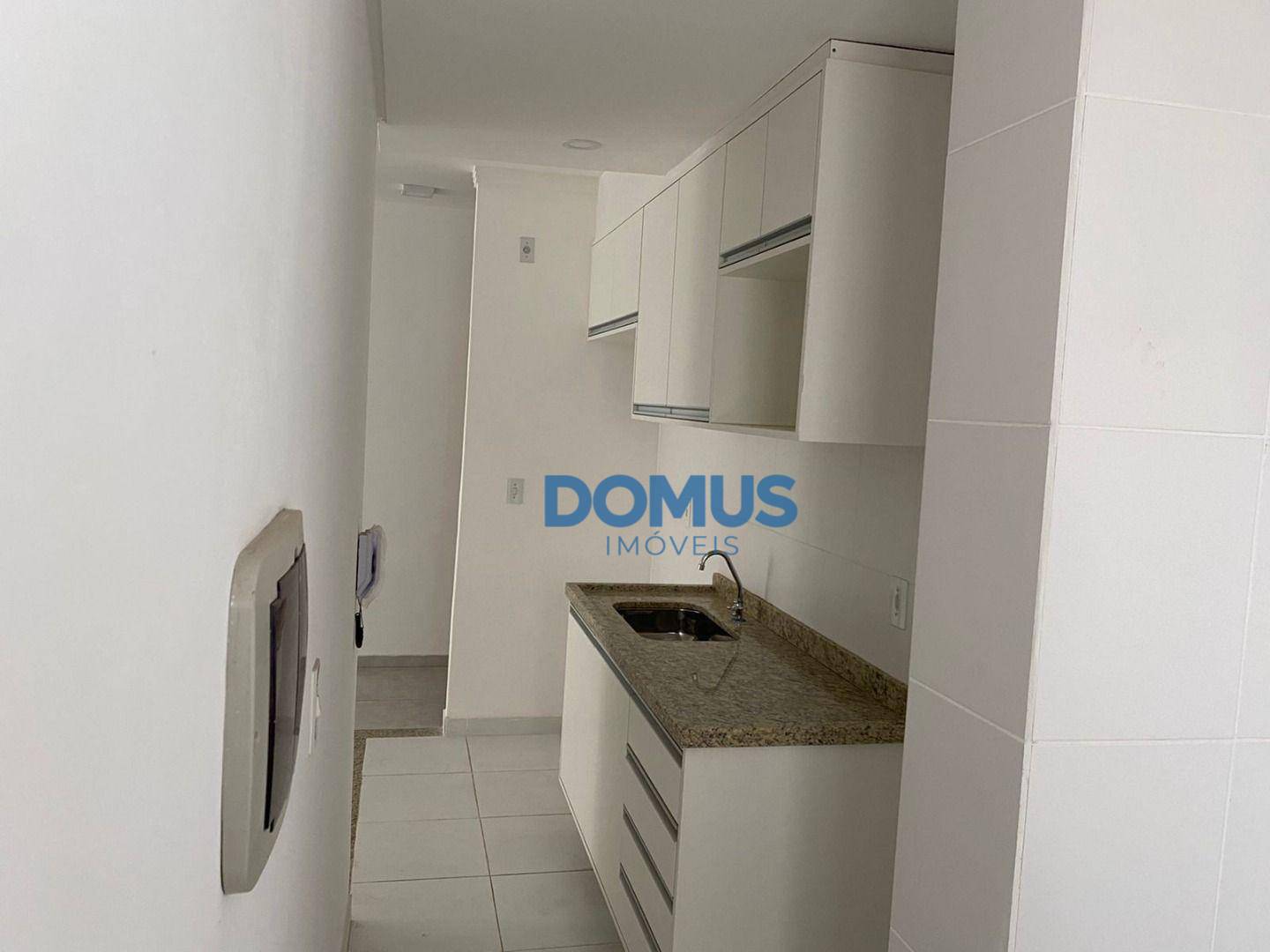 Apartamento à venda com 2 quartos, 65m² - Foto 9