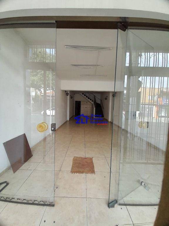 Sobrado para alugar com 3 quartos, 180m² - Foto 2