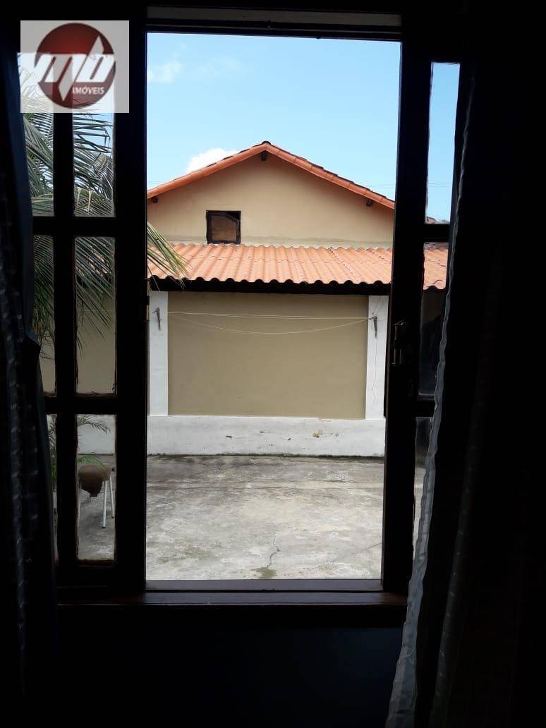 Casa à venda com 5 quartos, 300m² - Foto 33