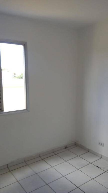 Apartamento para alugar com 2 quartos, 70m² - Foto 15