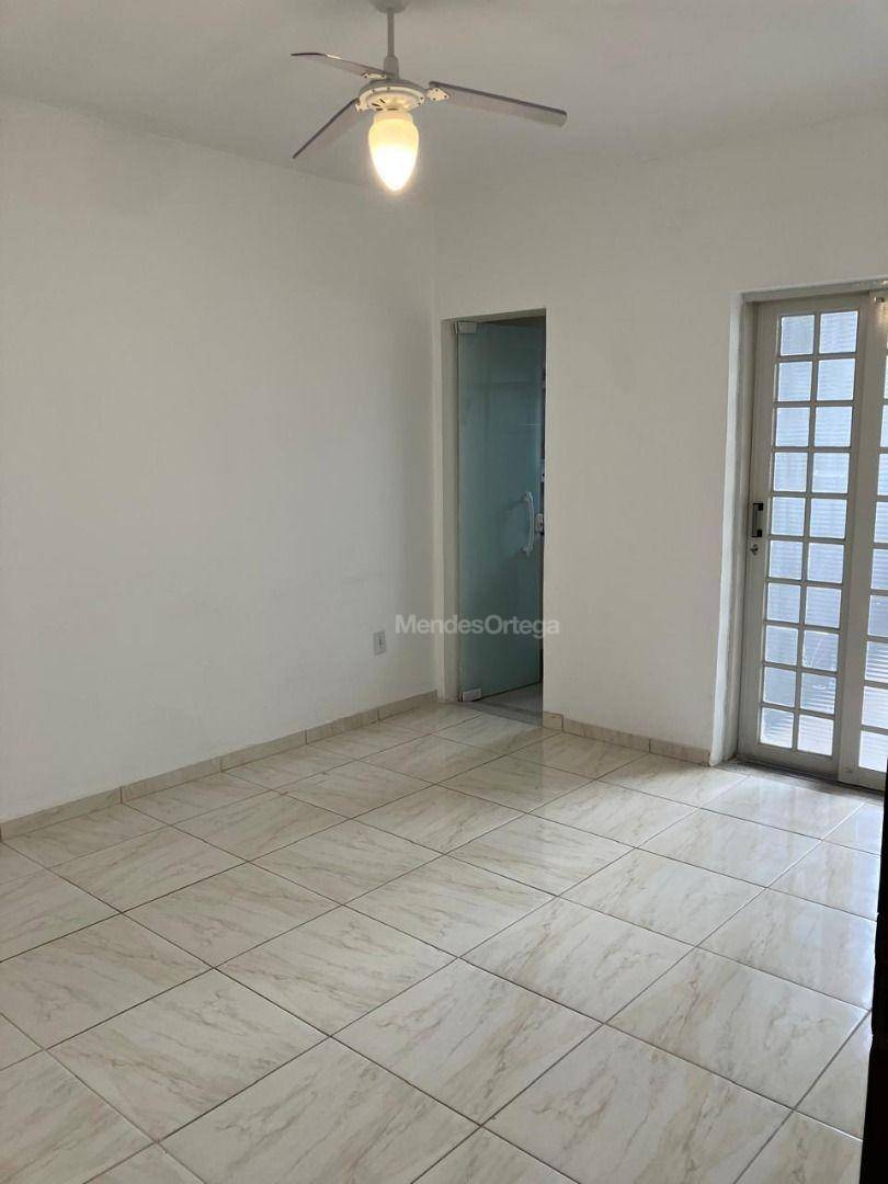 Casa para alugar com 2 quartos, 163m² - Foto 19