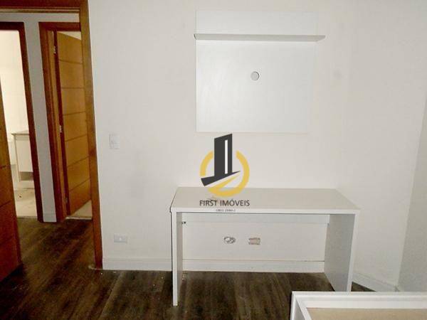 Apartamento à venda e aluguel com 2 quartos, 60m² - Foto 4