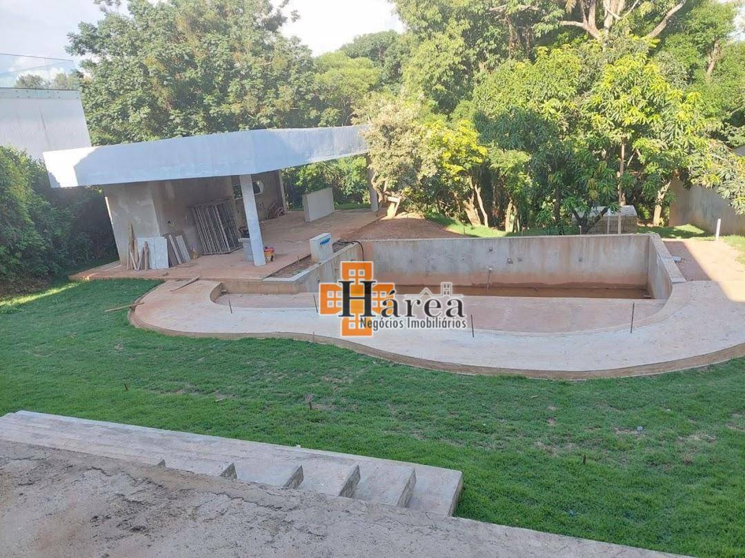 Casa de Condomínio à venda com 3 quartos, 402m² - Foto 8