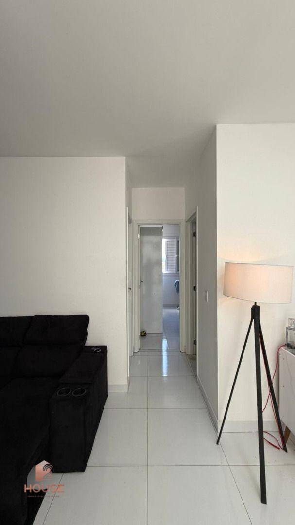 Apartamento à venda com 2 quartos, 64m² - Foto 21