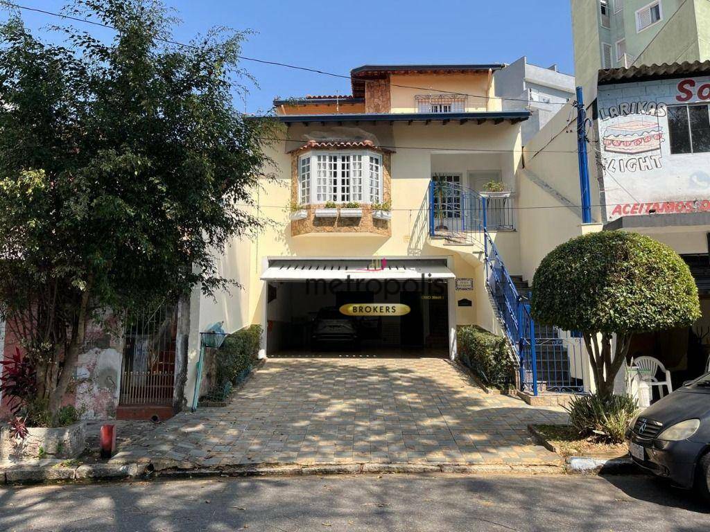 Casa à venda com 3 quartos, 330m² - Foto 2