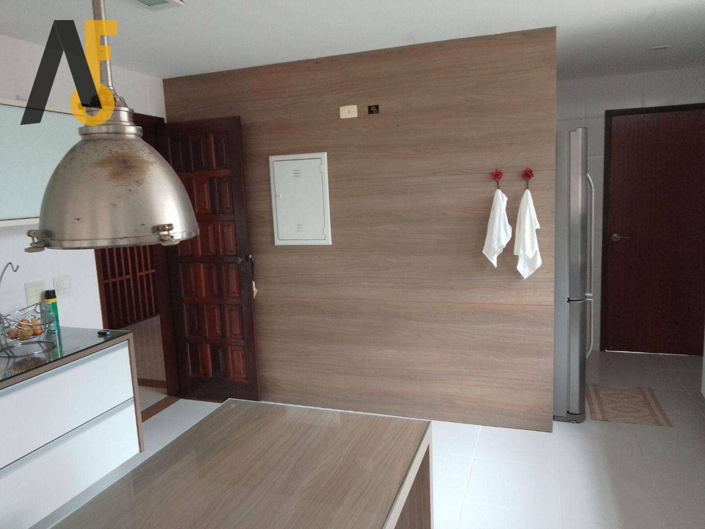 Casa de Condomínio à venda com 5 quartos, 715m² - Foto 14