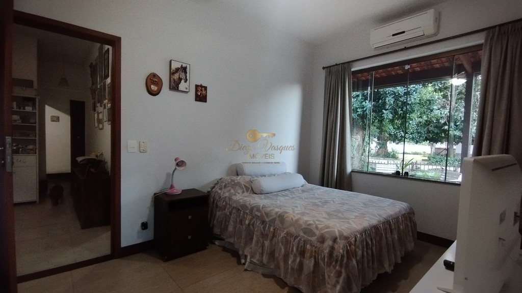 Casa à venda com 7 quartos, 3200m² - Foto 32
