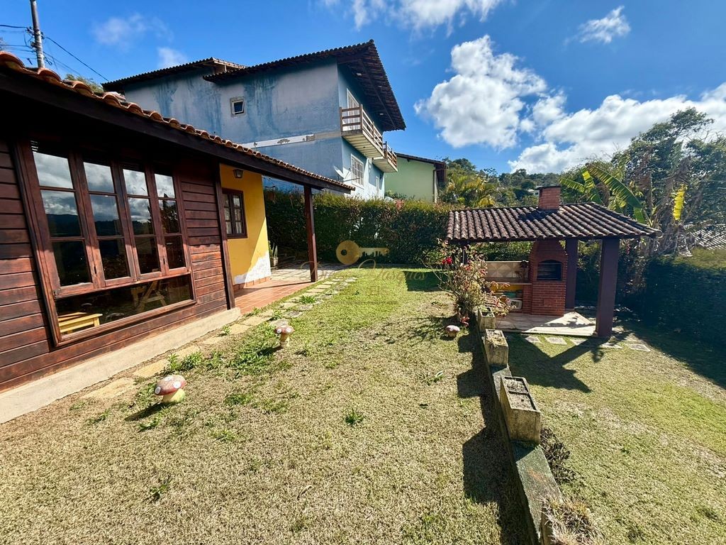 Casa de Condomínio à venda com 2 quartos, 351m² - Foto 4