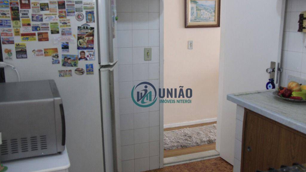 Apartamento à venda com 2 quartos, 65m² - Foto 11