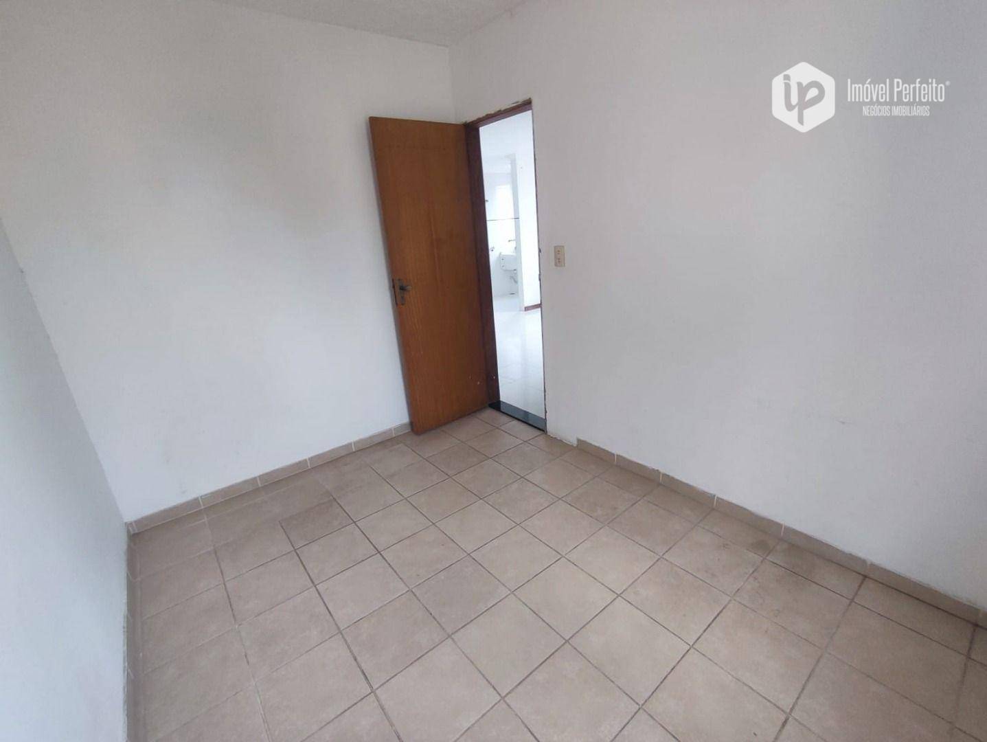 Apartamento à venda com 2 quartos, 49m² - Foto 6