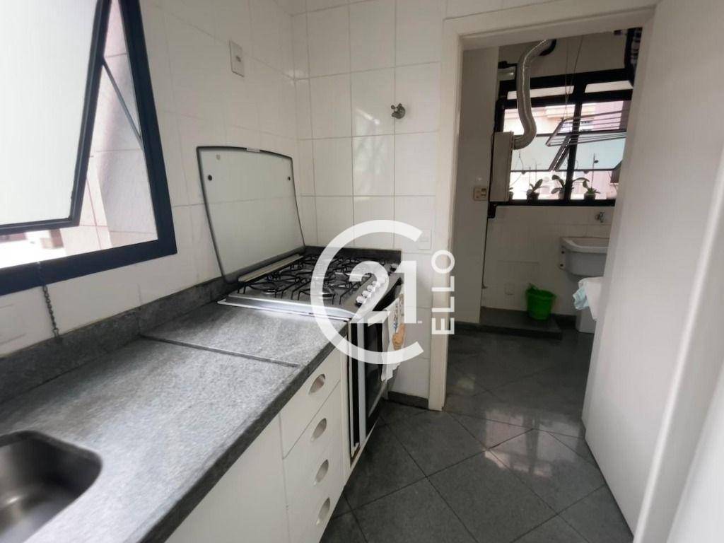 Apartamento à venda com 3 quartos, 192m² - Foto 8