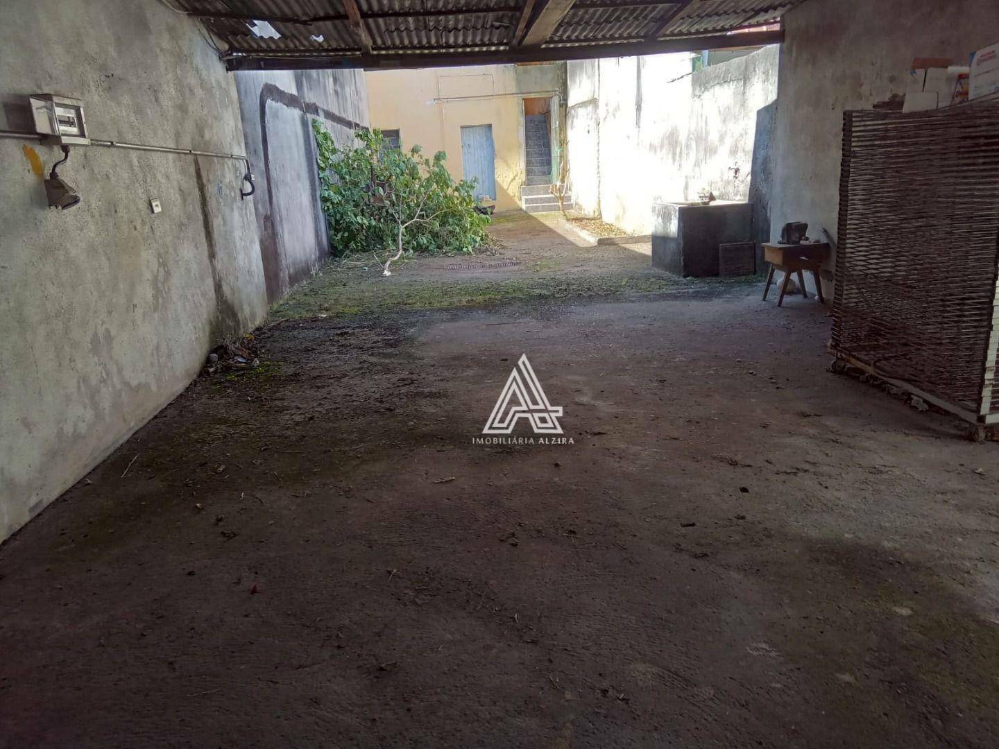 Sobrado à venda com 2 quartos, 300m² - Foto 26