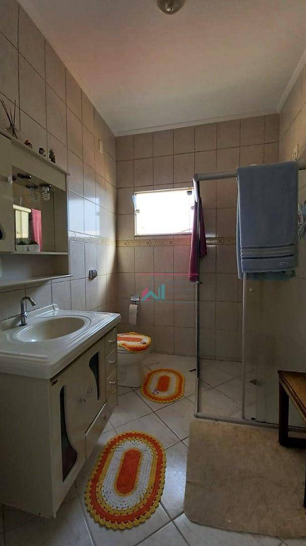 Casa à venda com 3 quartos, 186m² - Foto 16