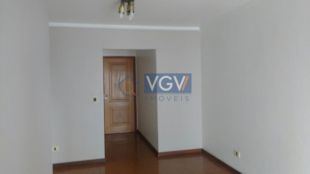 Apartamento para alugar com 2 quartos, 60m² - Foto 15