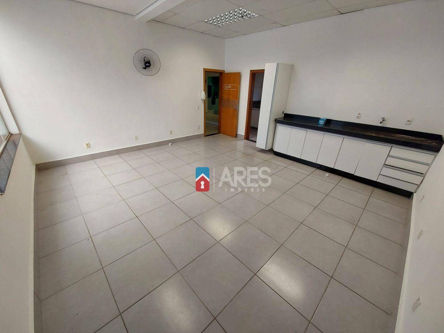 Loja-Salão para alugar, 1696m² - Foto 32